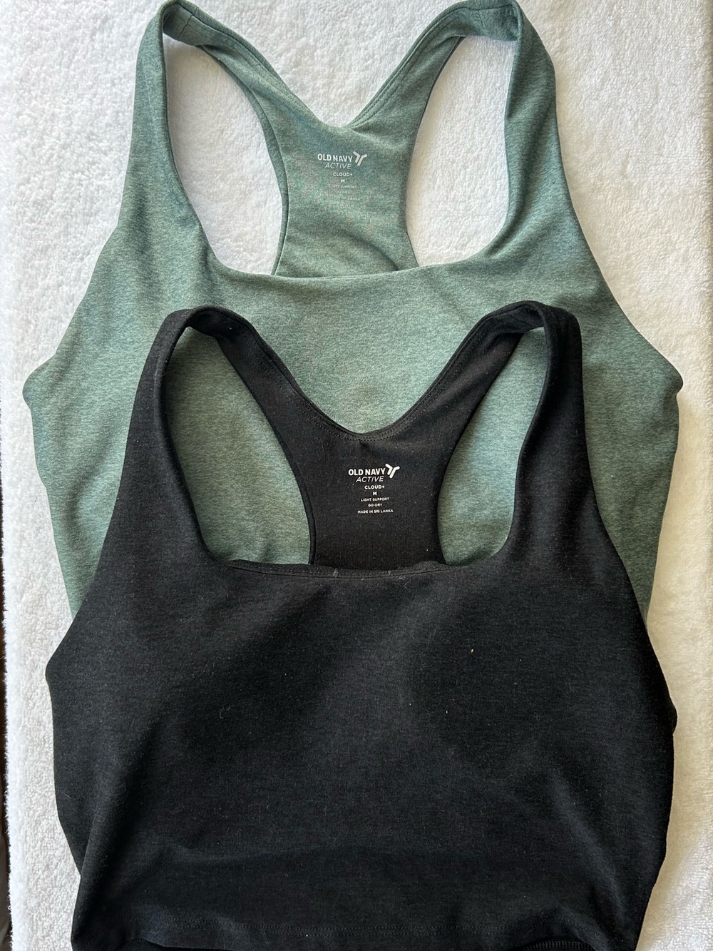 Old Navy Active Cloud+ Athletic Tops Set